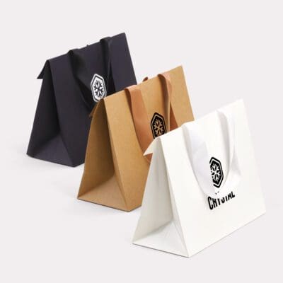 Sacs cadeaux en papier
